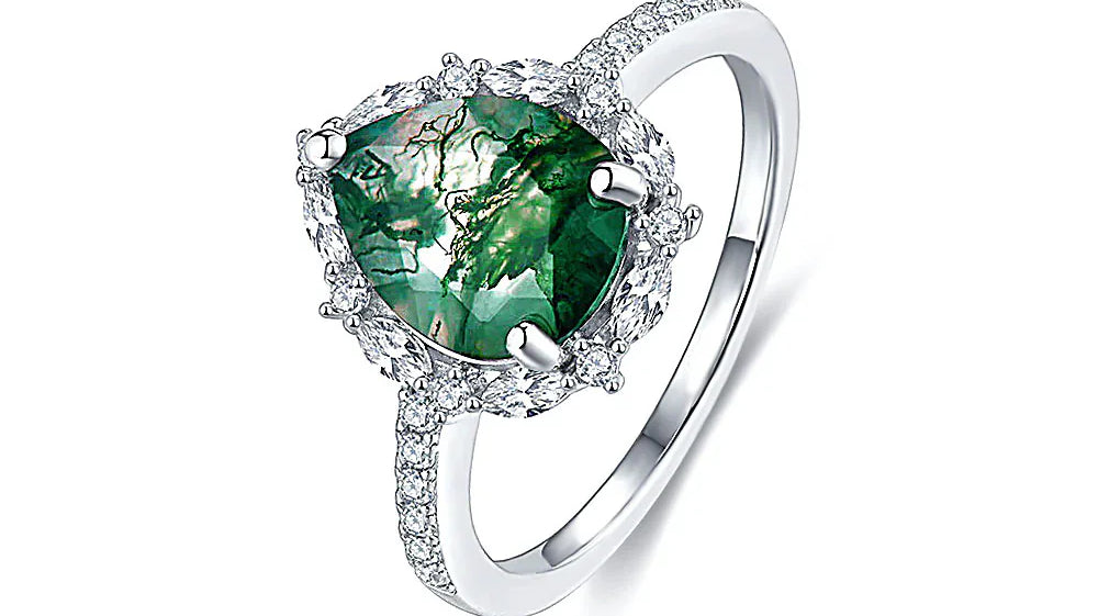 Kaitlan Collins Married Will Douglas: A Look into the CNN Anchor's Personal Life and Style