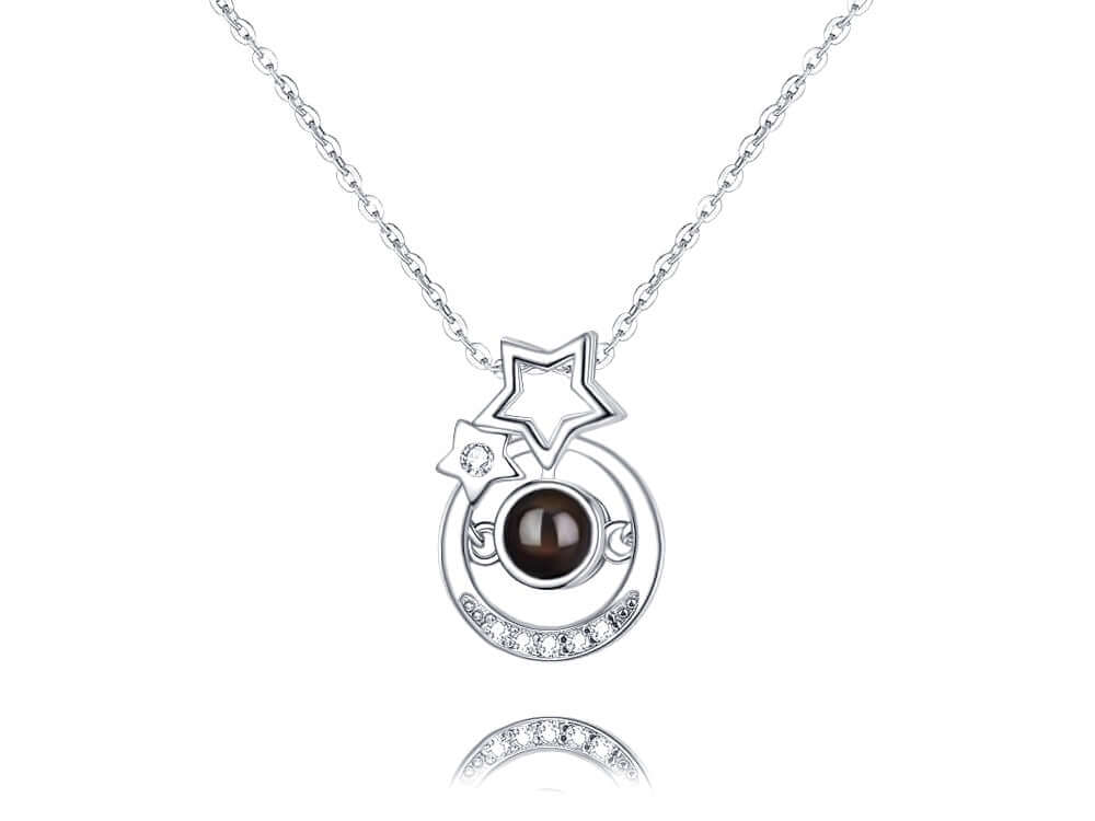 Necklace with Picture Inside: A Timeless Keepsake of Love and Memory